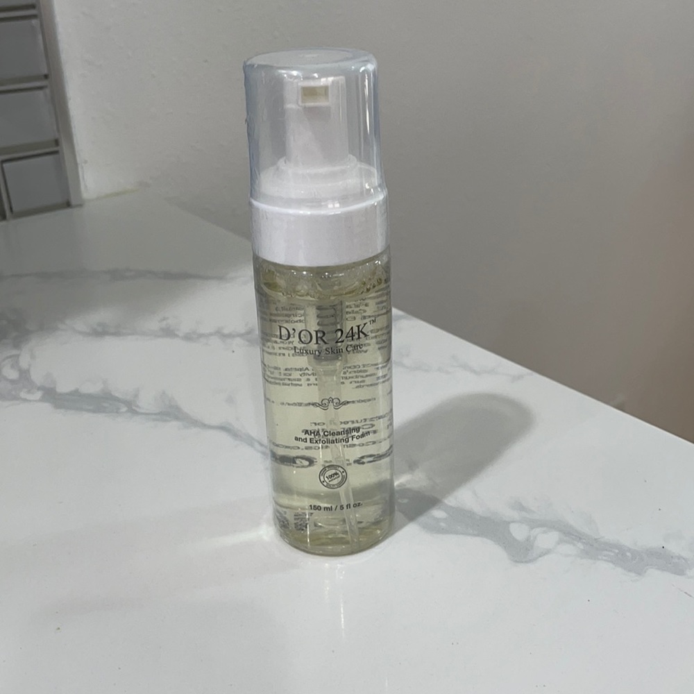D’OR24K exfoliating foam